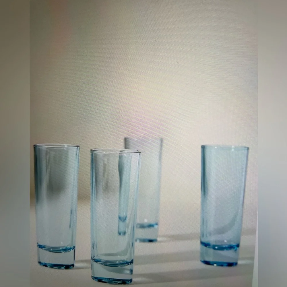 ❤️ ANTHROPOLOGIE MORGAN BLUE SHOT GLASSES SET OF 4 NEW